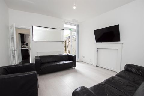 Gristhorpe Road, Birmingham, West Midlands B29