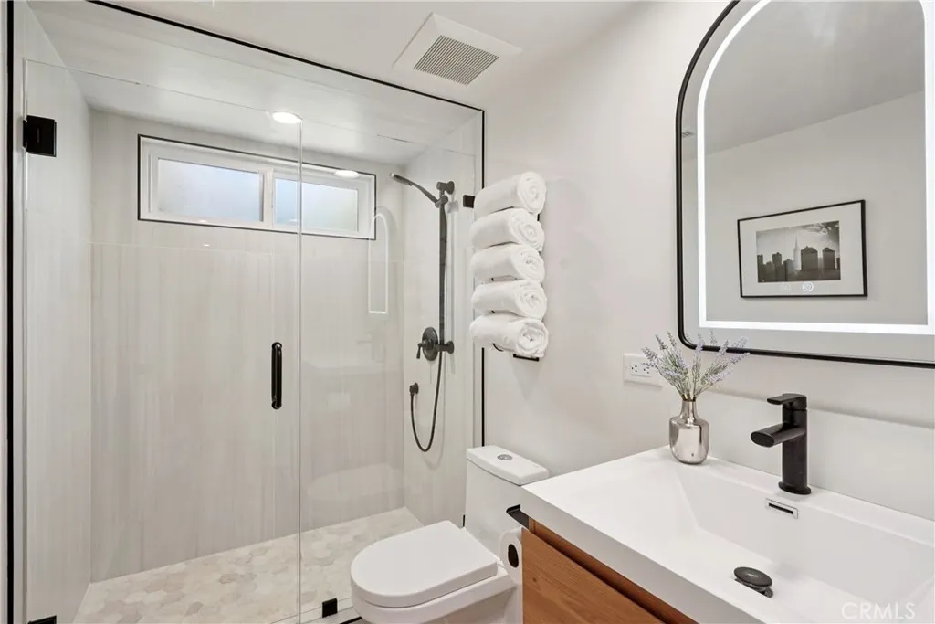 Additional image 54 of 11721 Norgrove Lane, Rossmoor, CA 90720