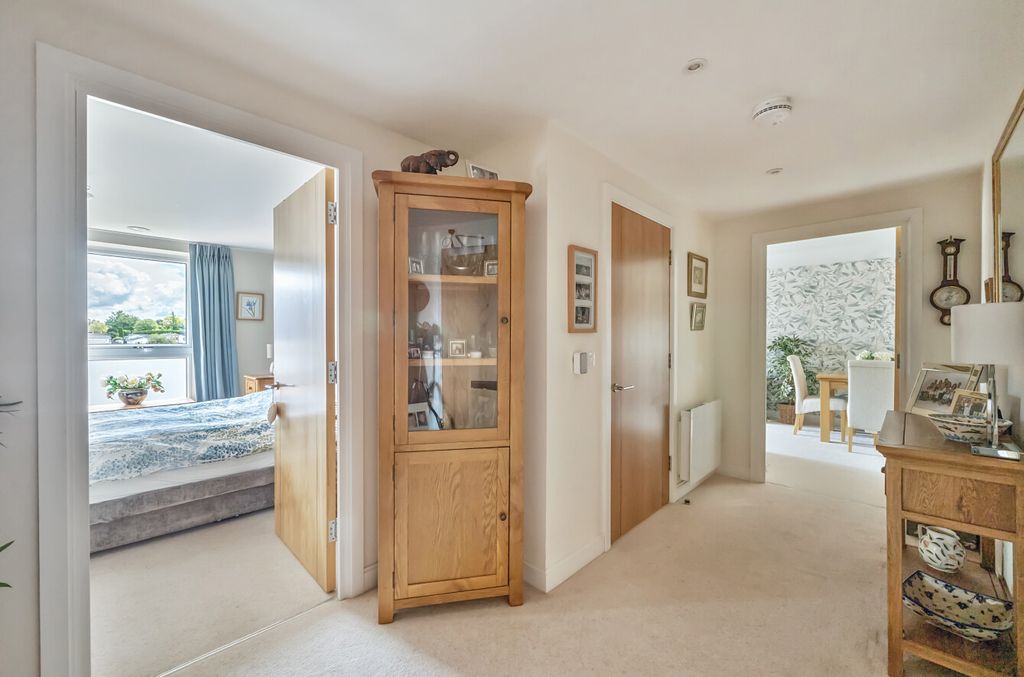 Additional image 6 of 1 bed flat for saleThe Dean, Alresford, Hampshire SO24