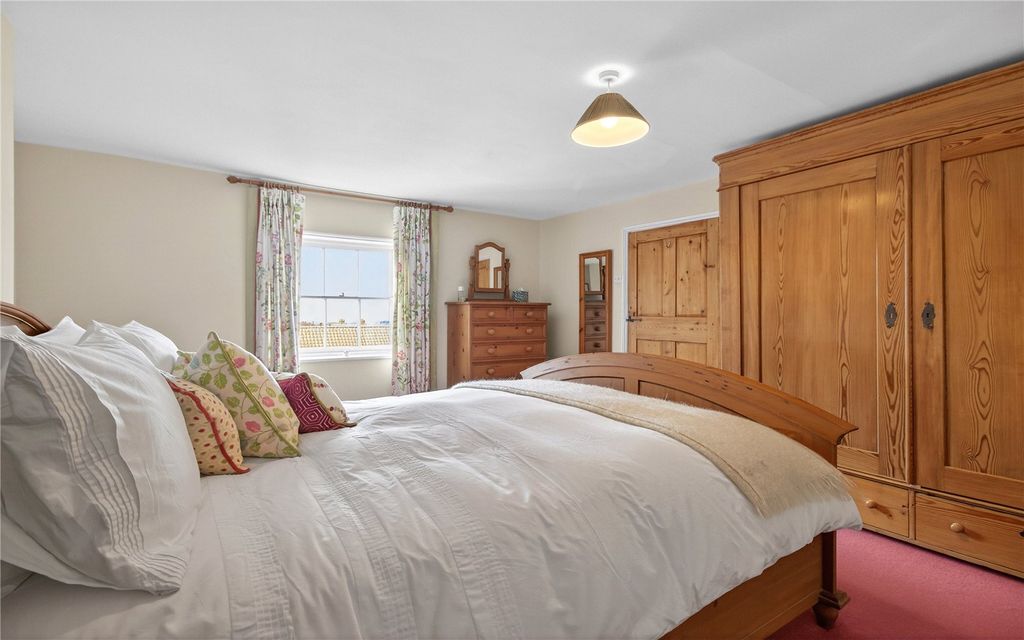 Additional image 11 of 4 bed terraced house for saleBeauclerk House, 13 South Street, Caistor, Market Rasen LN7