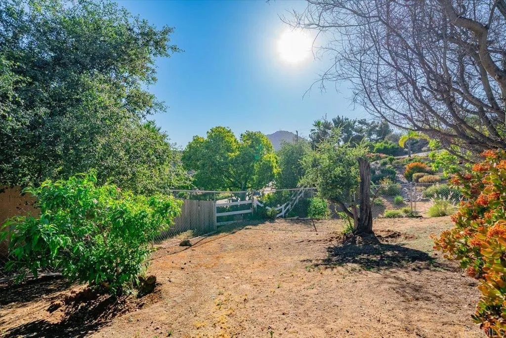 Additional image 42 of 16355 Whispering Oaks Drive, Ramona, CA 92065