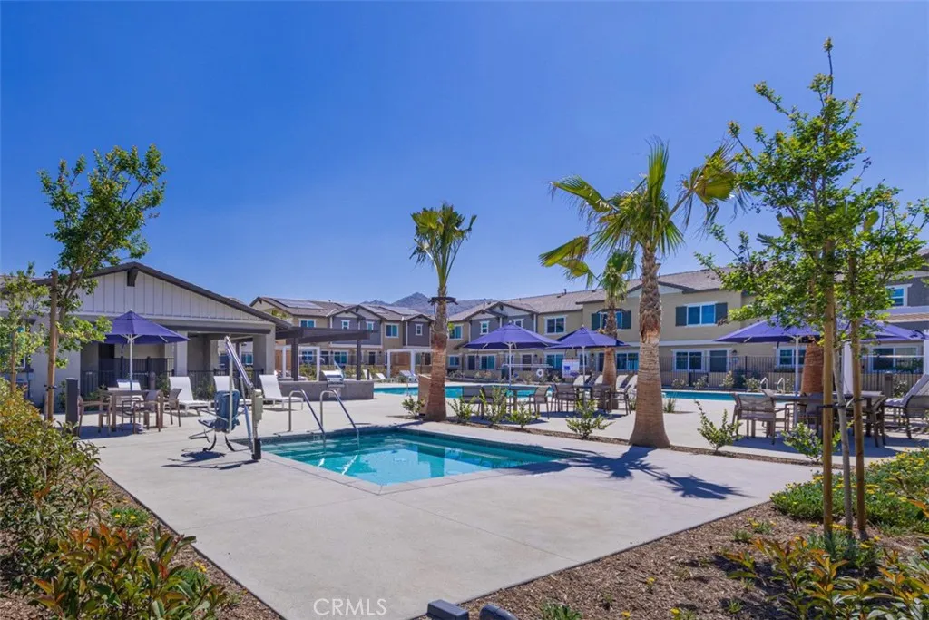 7395 Olive Grove St, Riverside, CA 92507