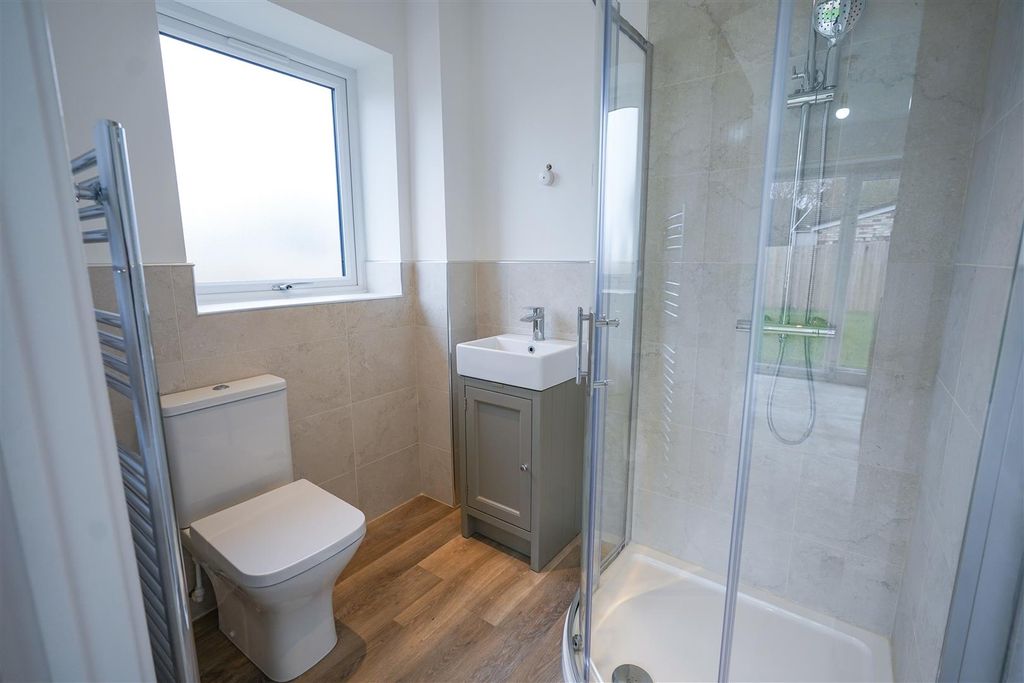 Additional image 13 of 3 bed detached bungalow for saleGolwg Y Garreg Las, Ammanford SA18