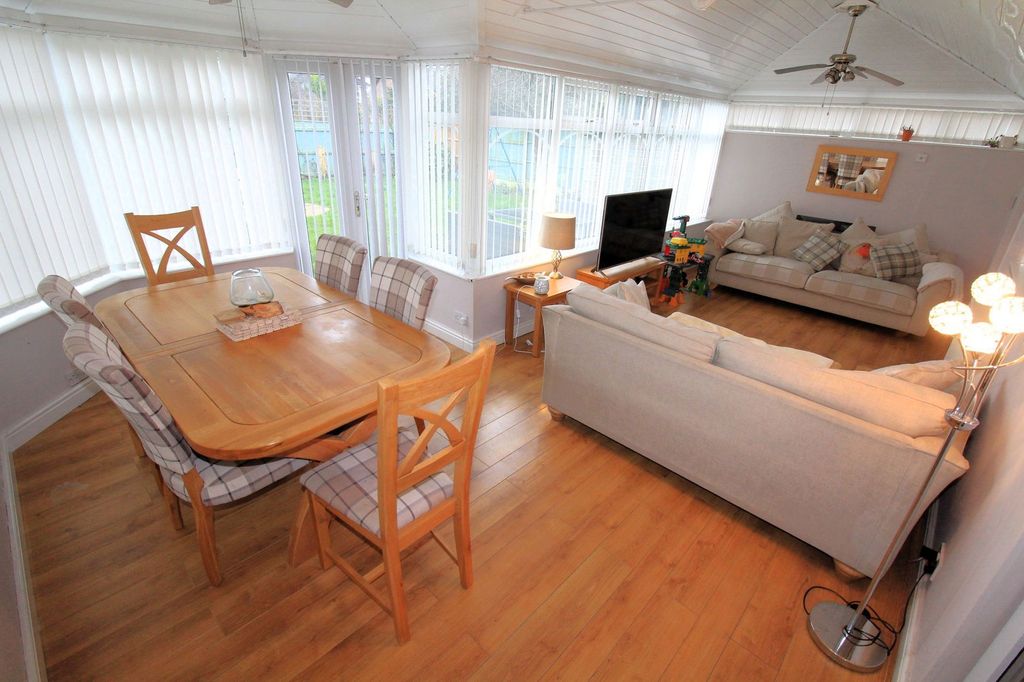 Additional image 9 of 4 bed detached house for saleConstantine Way, Bilston WV14
