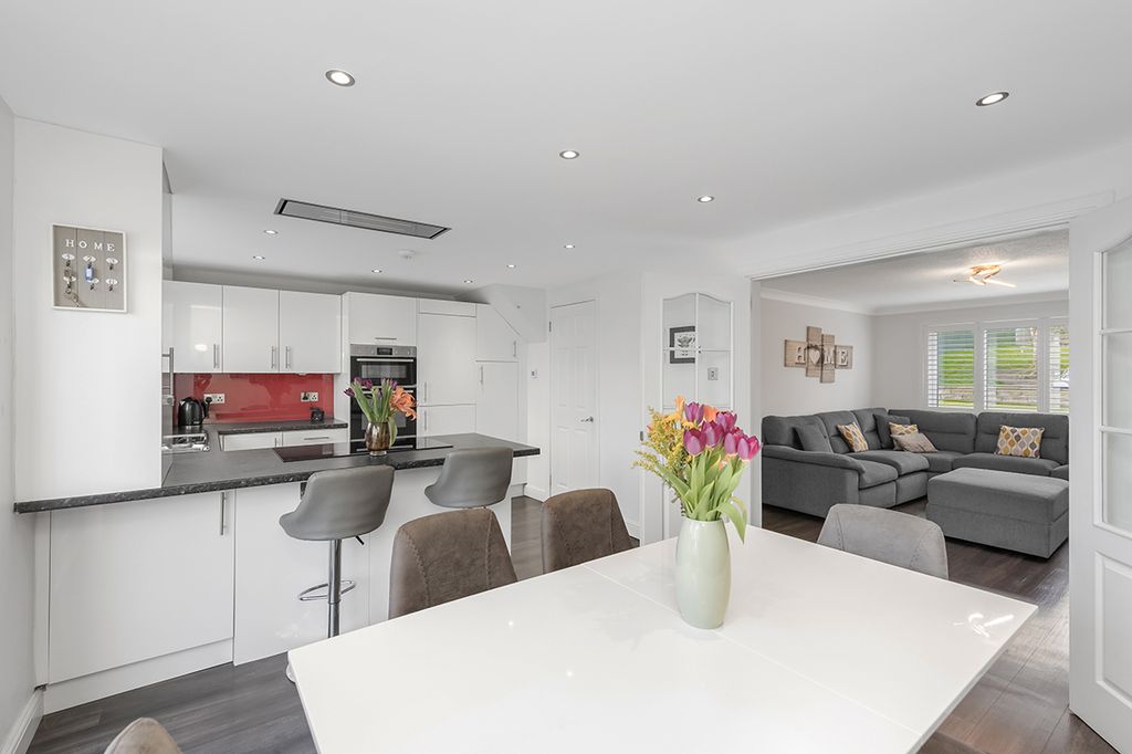 Additional image 7 of 3 bed detached house for sale18 Baberton Mains Wood, Edinburgh EH14