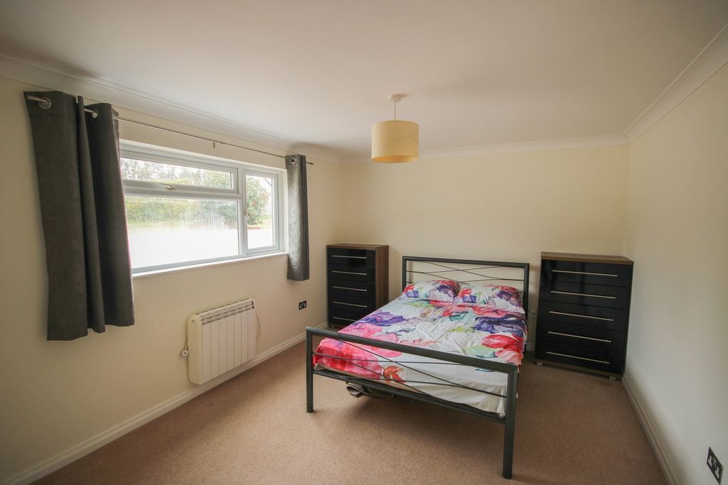 Additional image 10 of 2 bed detached bungalow for saleLe Mont De La Pulente, St Brelade JE3