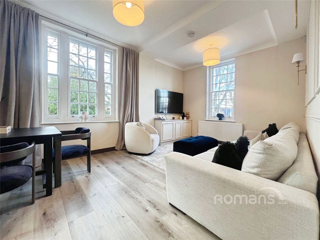 Additional image 15 of 3 bed flat for saleWhite Cross Place, Wellesley, Aldershot GU11