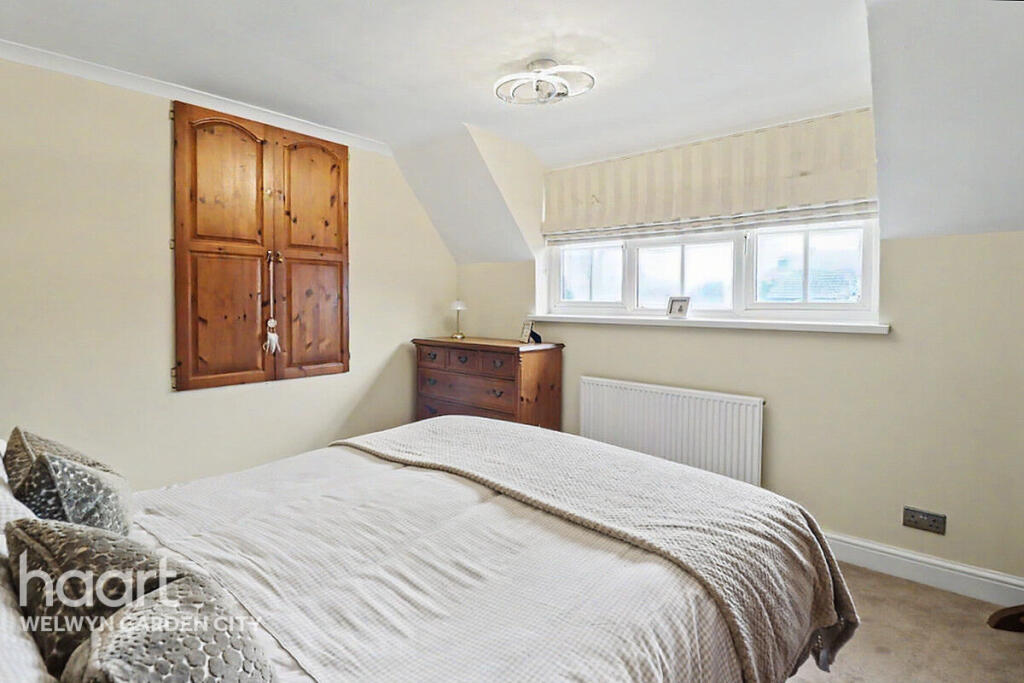 Additional image 11 of Knightsfield, Welwyn Garden City