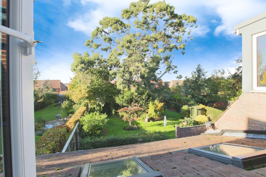 5 bed semi-detached house for saleDriffield Road, Beverley, East Riding Of Yorkshire HU17 photo 5