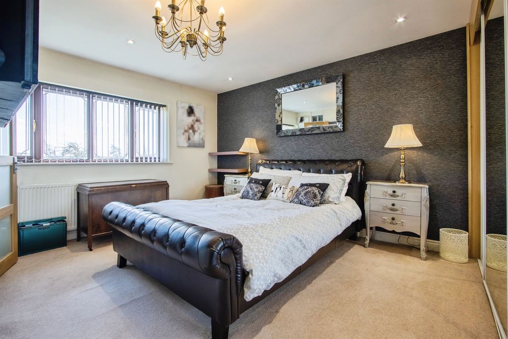 Additional image 10 of 4 bed detached house for saleTipsey Court, Mapplewell, Barnsley S75
