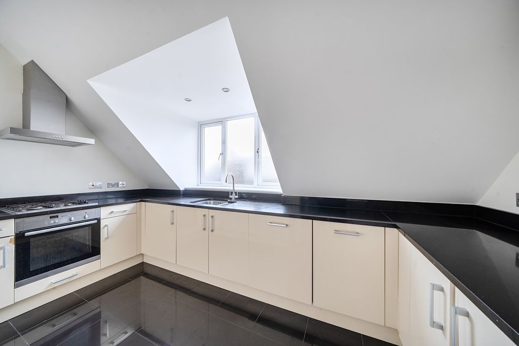 Additional image 2 of 2 bed flat for saleScotts Lane, Bromley BR2