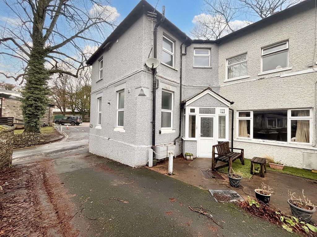 2 bed flat for sale2 Burnage Court, Grange-Over-Sands LA11