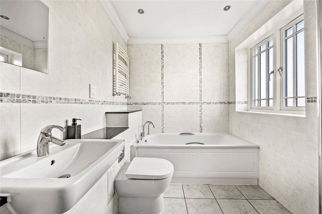 Additional image 29 of 5 bed detached house for saleQuinta Drive, Barnet EN5