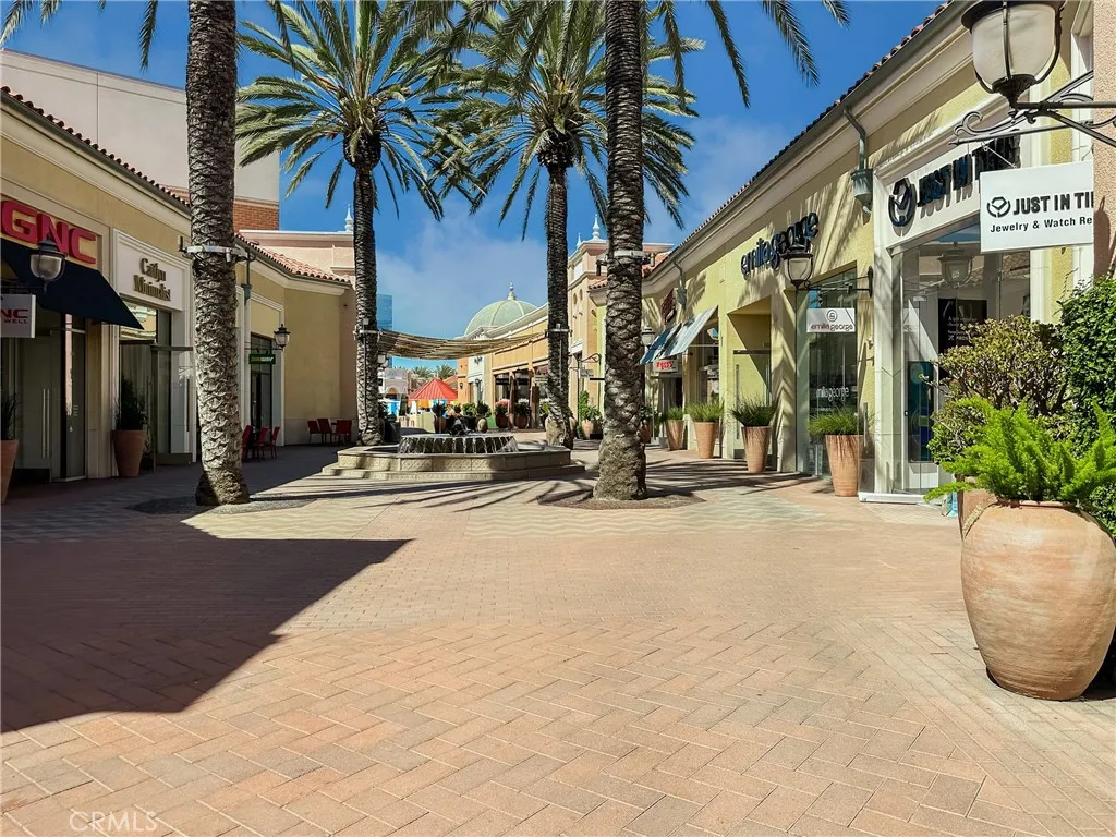 Additional image 98 of 74 Dudley, Irvine, CA 92618