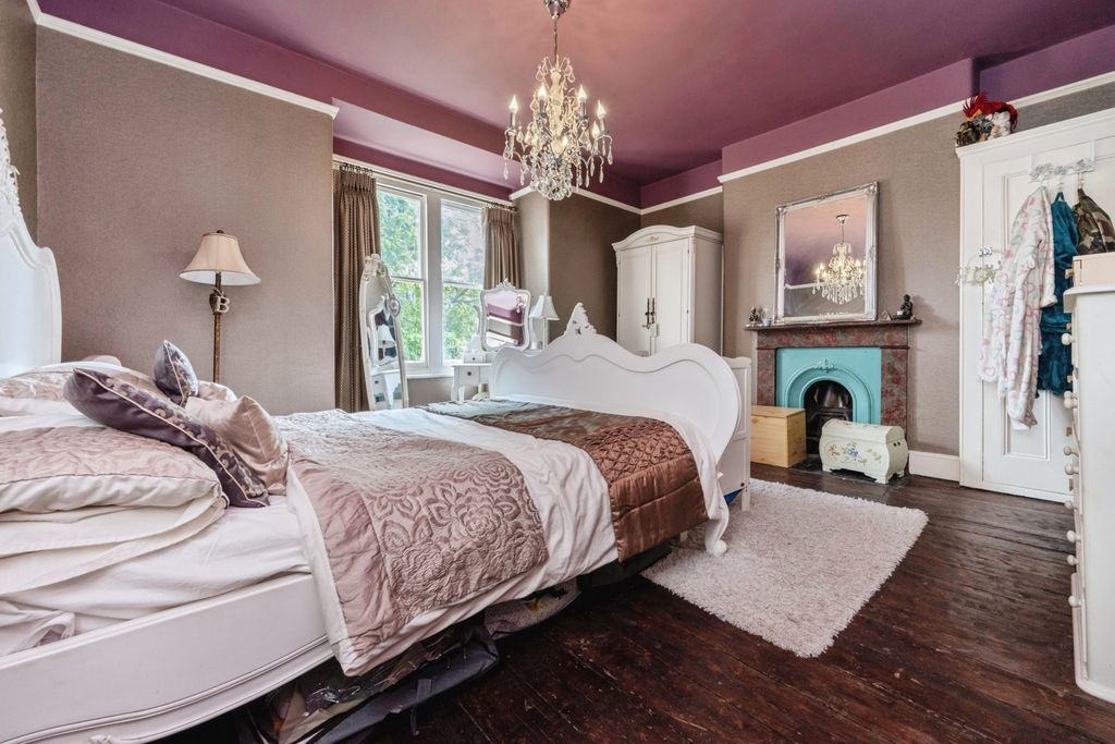 Additional image 13 of 11 bed detached house for saleLansdowne Road, Bedford, Bedfordshire MK40
