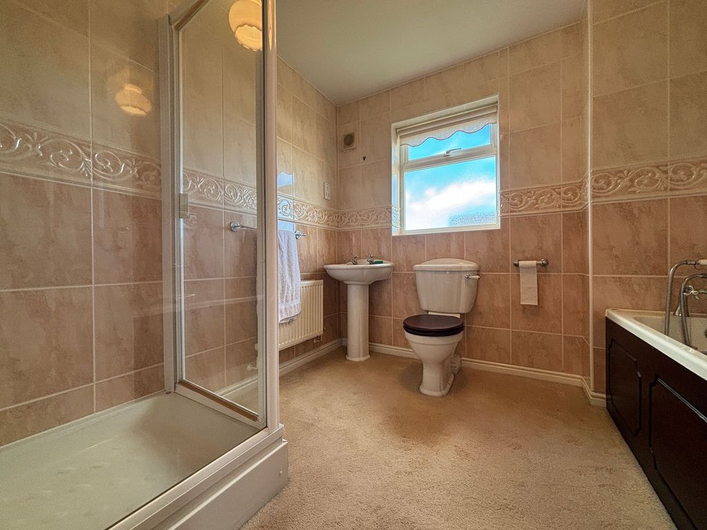 Additional image 35 of 4 bed property for saleMarine Drive, Barry CF62