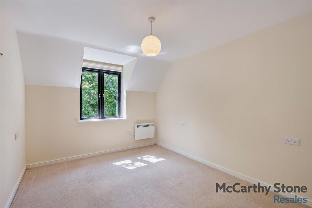 Additional image 10 of 2 bed flat for saleClarkson Court, Ipswich Road, Woodbridge IP12