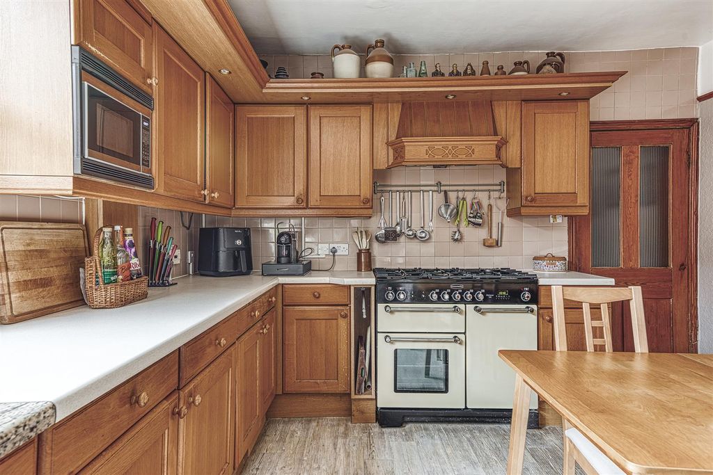 Additional image 23 of 5 bed semi-detached house for saleAlbert Street, Belper DE56