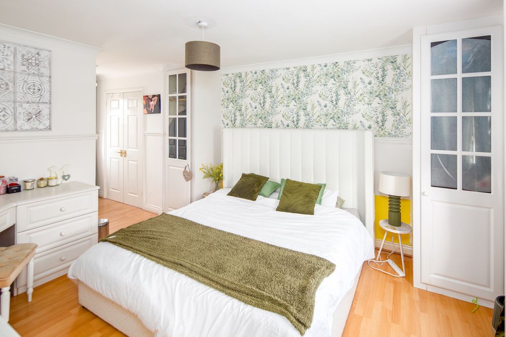 Additional image 20 of 5 bed detached house for saleMallards Way, Bicester OX26