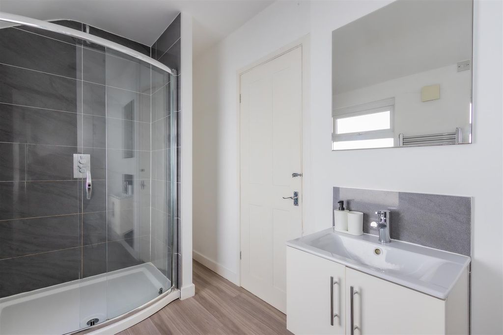 Additional image 14 of 4 bed property for saleLower Cathedral Road, Riverside, Cardiff CF11
