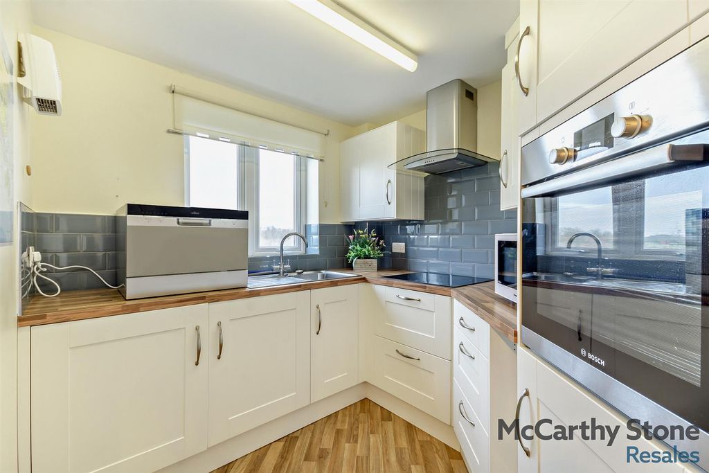 Additional image 7 of 1 bed flat for saleBrooklands Court, Tamworth Road, Long Eaton, Nottingham NG10