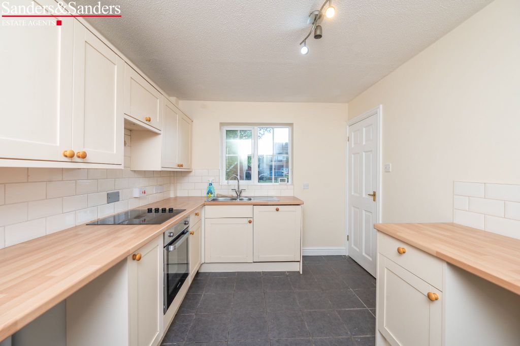 Additional image 8 of 2 bed terraced house for salePlover Close, Alcester B49