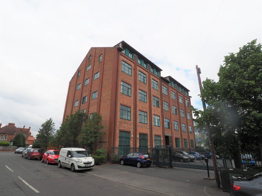 Moseley Road, Birmingham B12 9BL