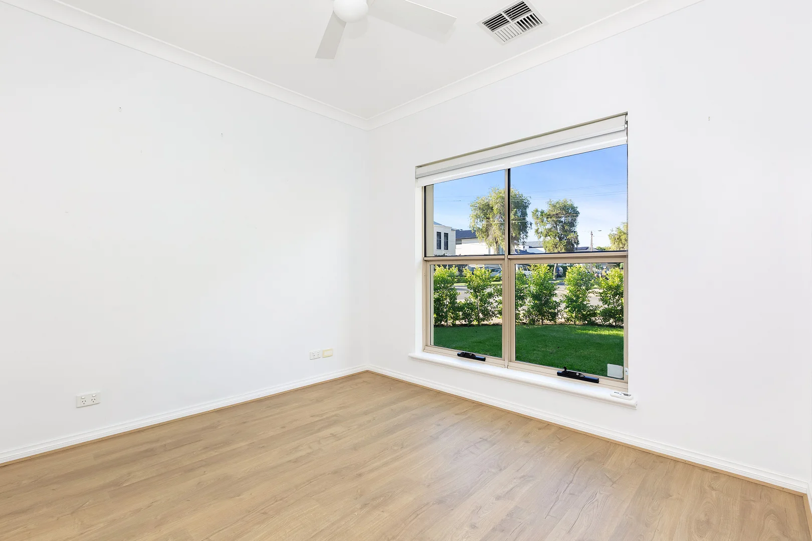 Additional image 7 of 6a Gosse Avenue, Glenelg North SA 5045