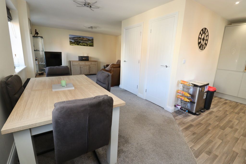 Additional image 3 of 2 bed maisonette for saleWesley Court, Market Rasen LN8