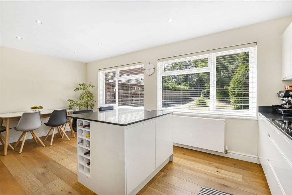 Additional image 5 of 4 bed detached house for saleShinfield Road, Shinfield, Reading RG2
