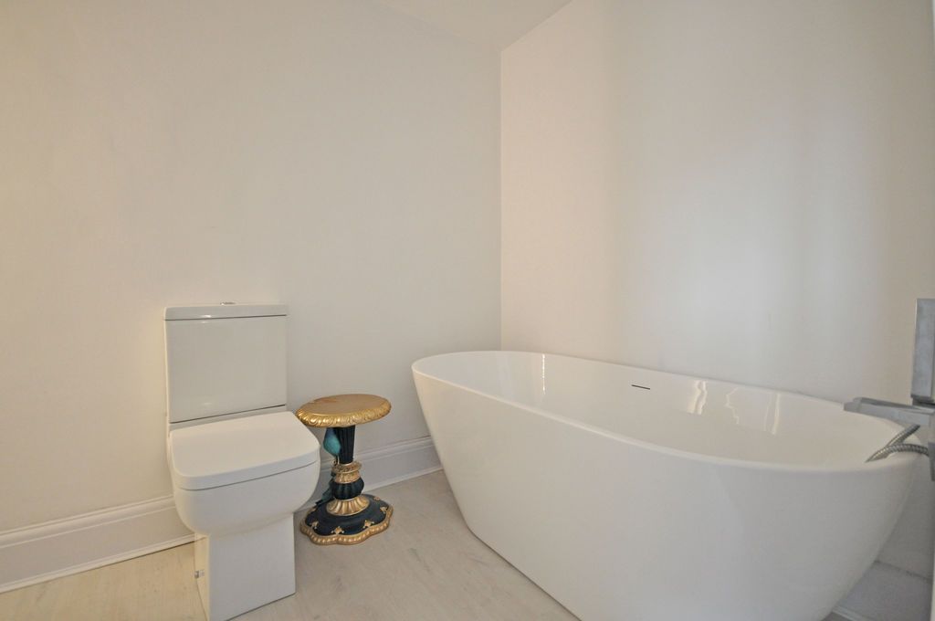 Additional image 19 of 3 bed detached house for saleStylish Renovation, Allt-Yr-Yn Road, Newport NP20