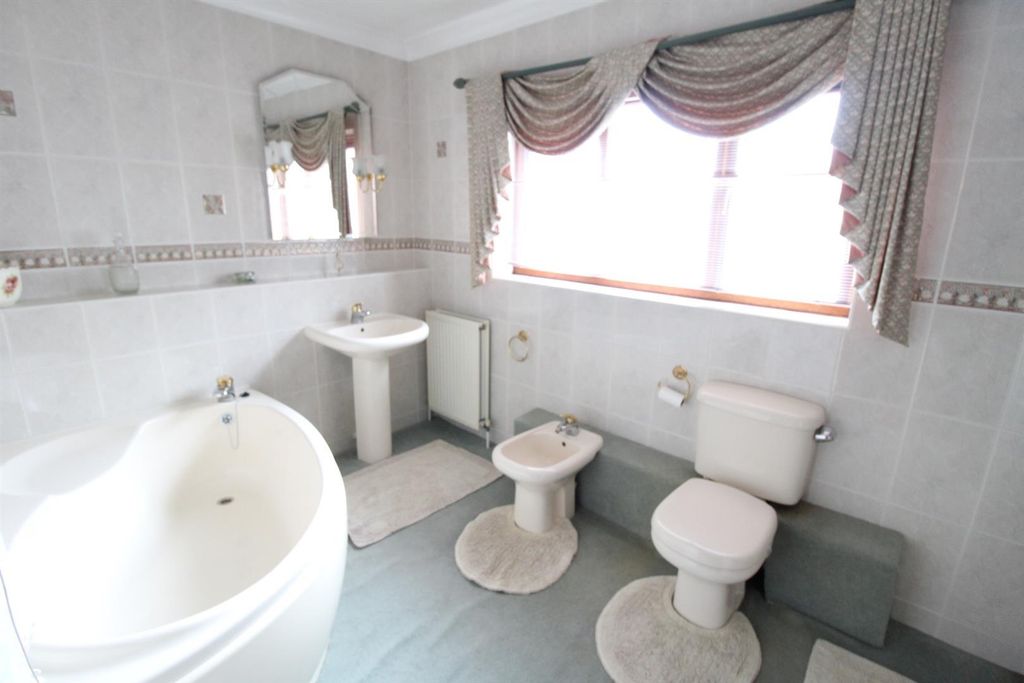 Additional image 15 of 3 bed detached bungalow for saleMaerdy Road, Betws, Ammanford SA18