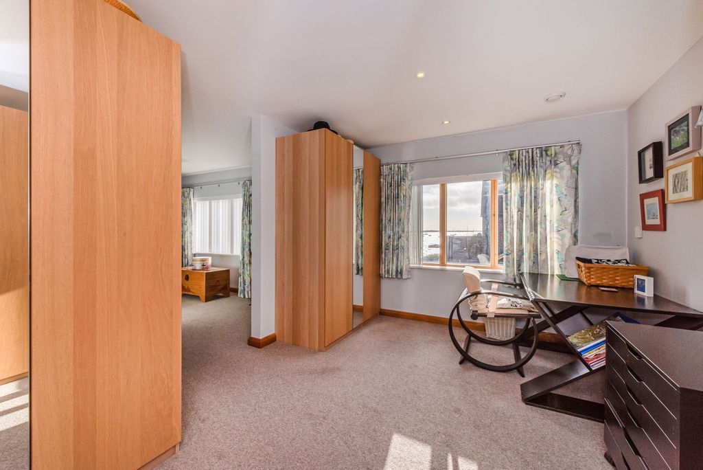 Additional image 14 of 4 bed detached house for saleThe Fishermans, Emsworth PO10