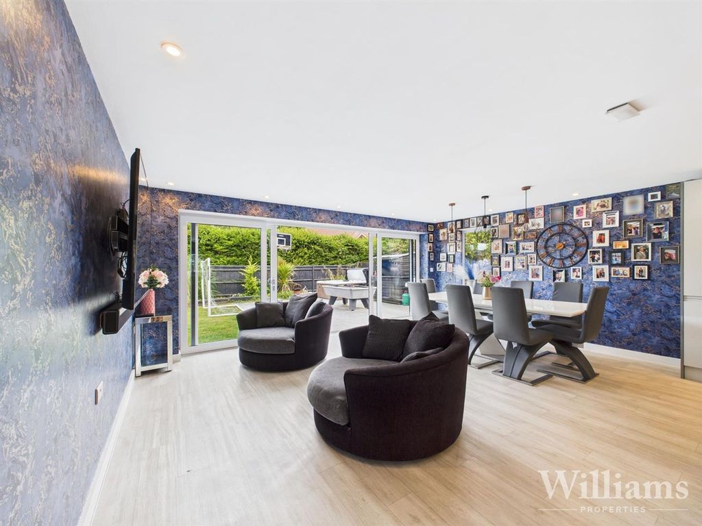Additional image 25 of 4 bed detached house for saleBridleway, Weston Turville HP22