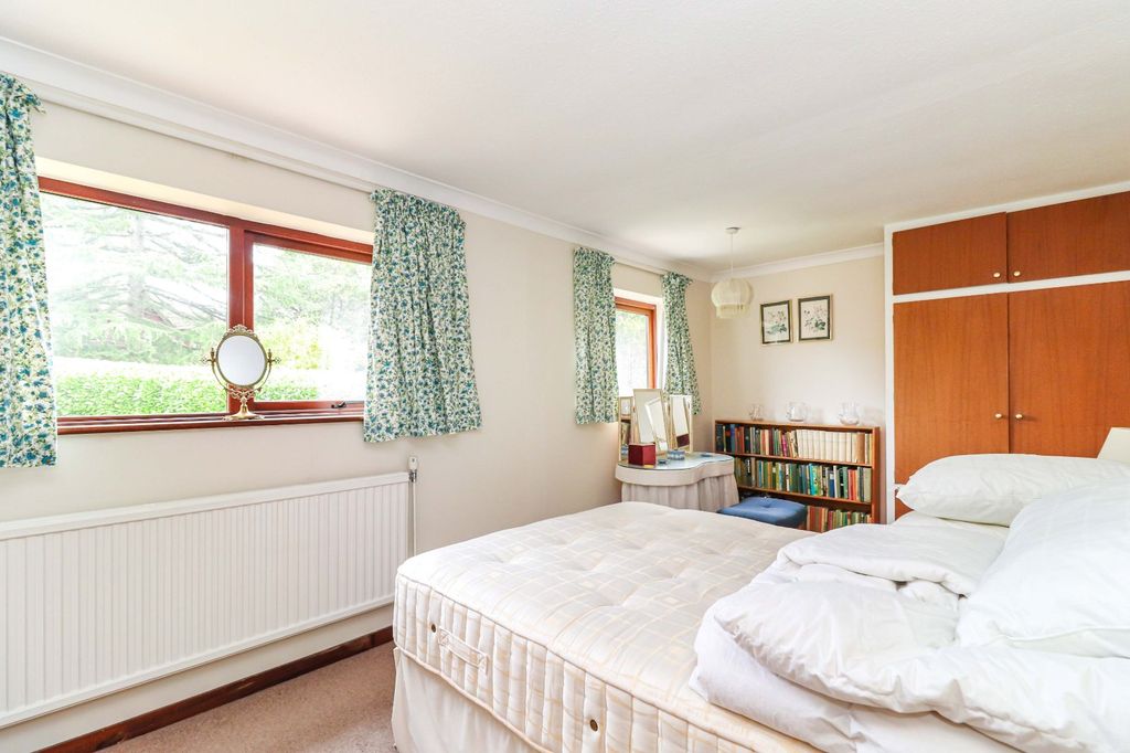 Additional image 13 of 5 bed detached house for saleEghams Wood Road, Beaconsfield, Buckinghamshire HP9