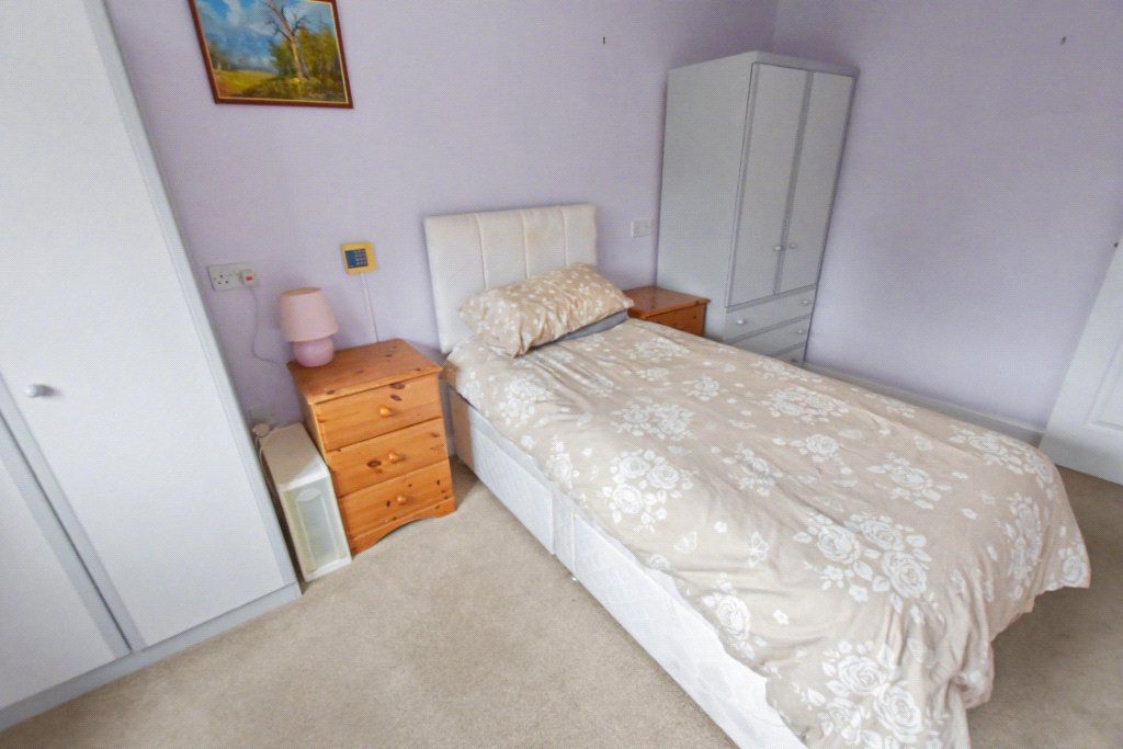 Additional image 7 of 2 bed flat for saleLangton Green, Leeds, West Yorkshire LS12
