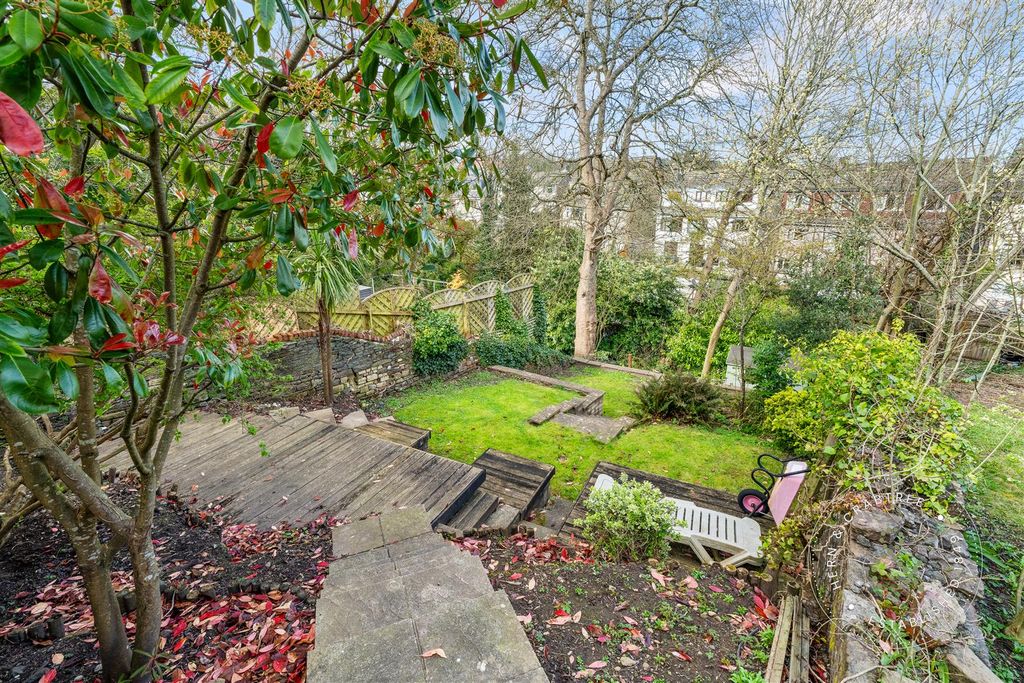 Additional image 17 of 5 bed semi-detached house for saleFields Park Road, Newport NP20