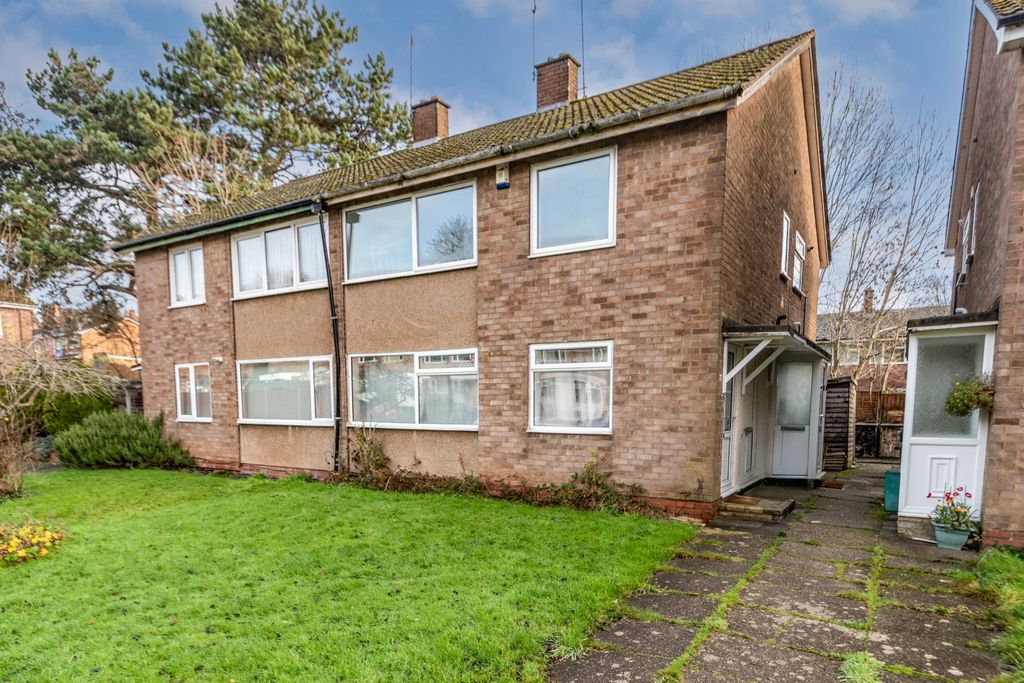 2 bed maisonette for saleLomaine Drive, Birmingham, West Midlands B30