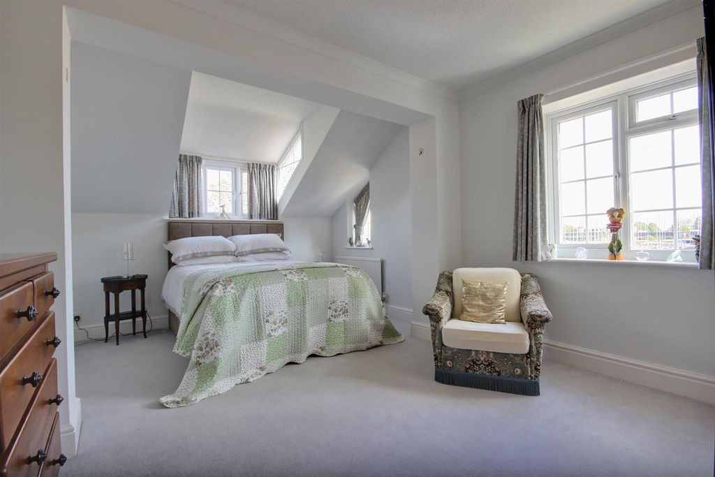 Additional image 14 of 4 bed detached house for saleChurch Road, Beverley HU17
