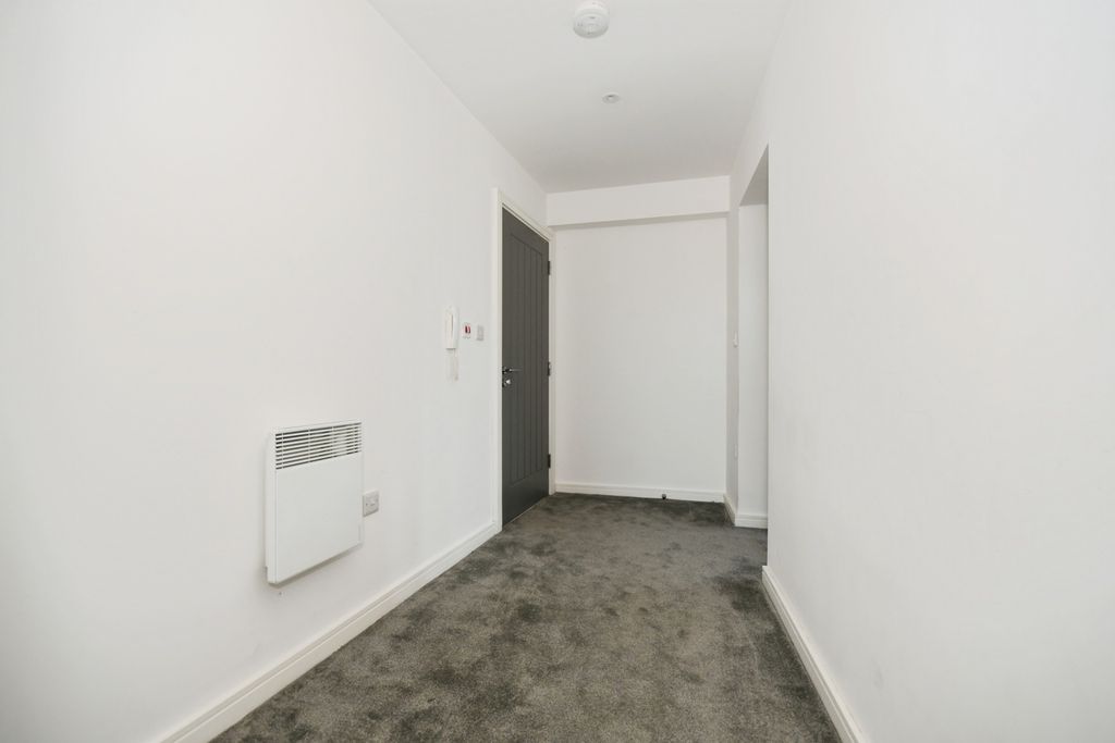 Additional image 12 of 1 bed flat for saleWest Bars, Chesterfield, Derbyshire S40