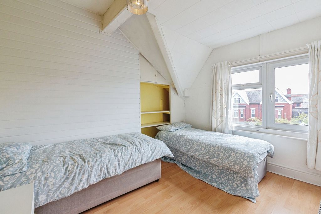 Additional image 9 of 6 bed end terrace house for saleVictoria Road, Lytham St. Annes, Lancashire FY8