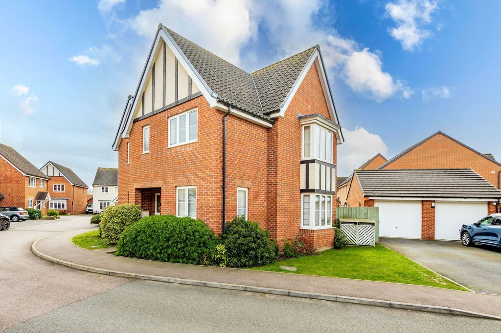 Additional image 21 of 4 bed detached house for saleHarebell Road, Attleborough NR17