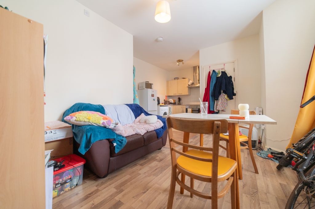 Additional image 19 of 5 bed block of flats for salePiercefield Place, Adamsdown CF24