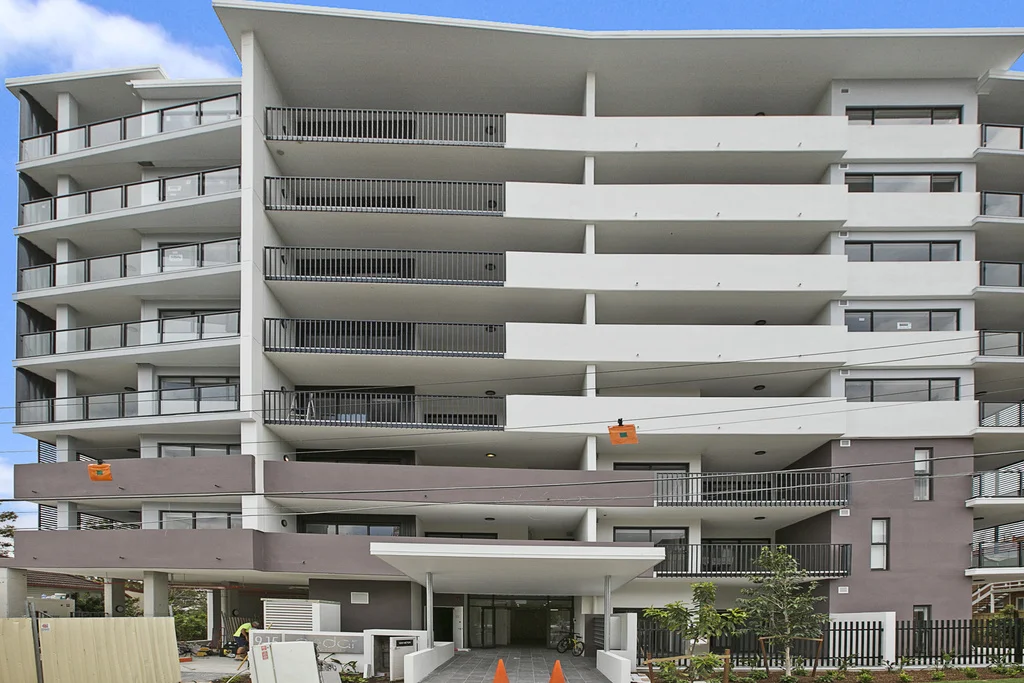 Additional image 15 of 2BF/9-15 Regina Street, Greenslopes QLD 4120