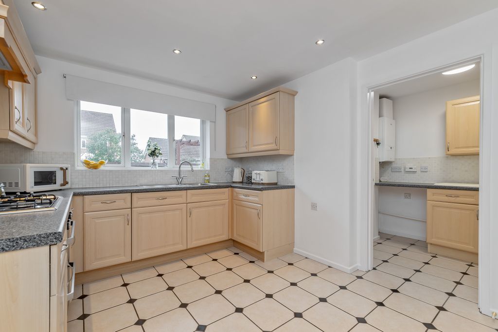 Additional image 4 of 4 bed detached house for saleBrunel Drive, Biggleswade SG18