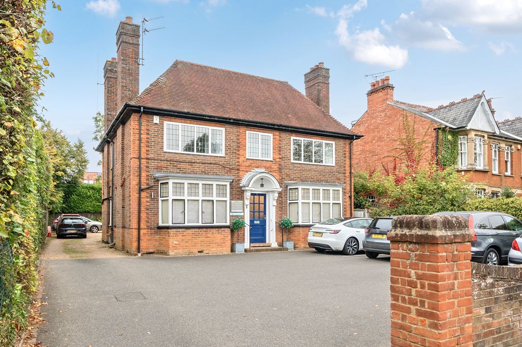 3 bed flat for saleLedborough Lane, Beaconsfield HP9