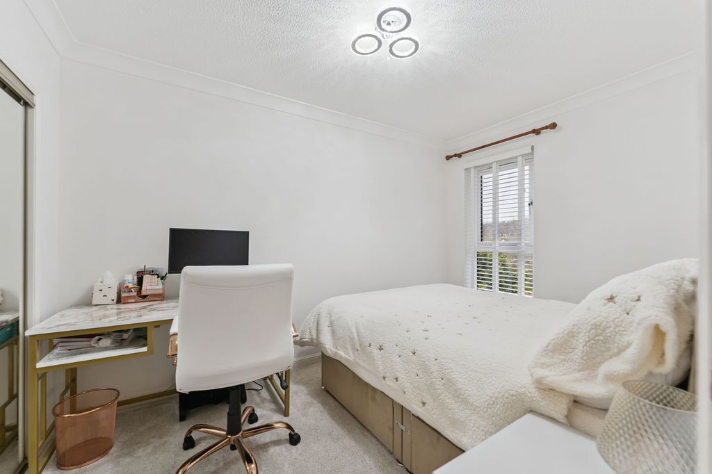 Additional image 21 of 2 bed flat for saleBallagan Place, Milngavie G62