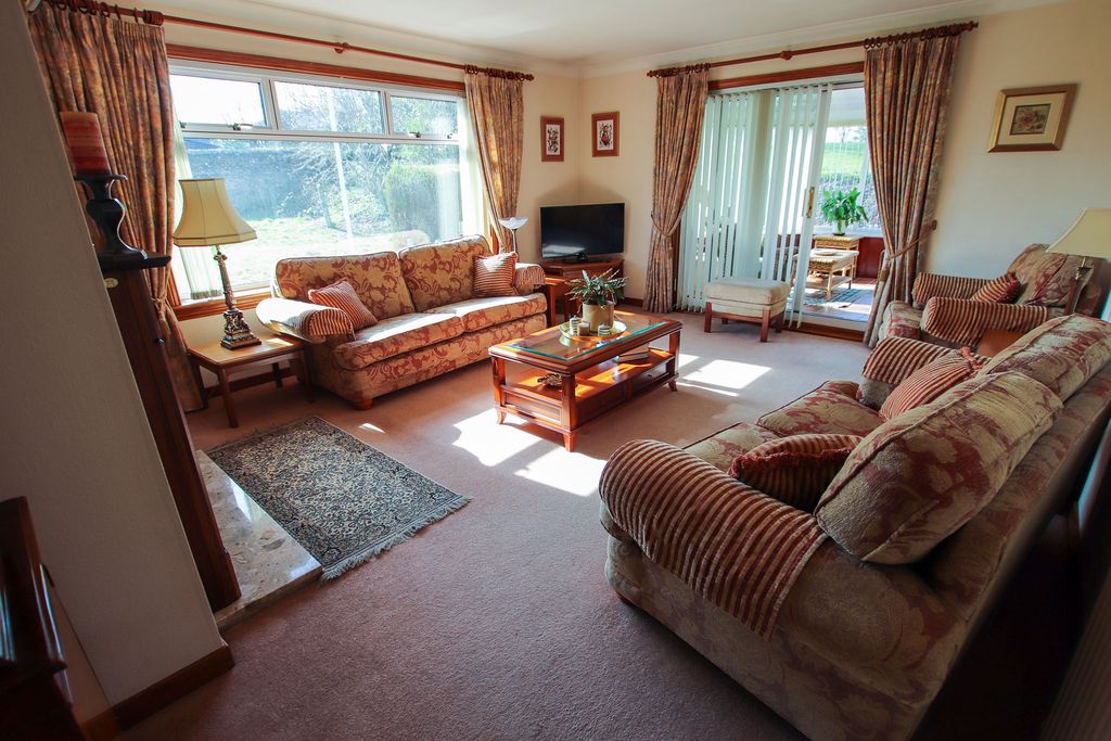 Additional image 2 of 3 bed bungalow for saleLand Street, Keith AB55