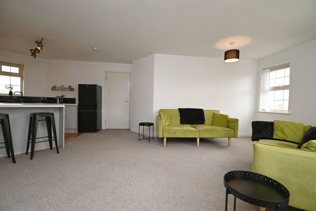 Additional image 4 of 2 bed flat for saleAshram Court, Barnsley S70