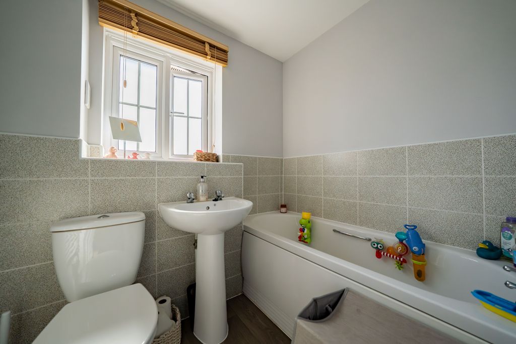 Additional image 14 of 3 bed semi-detached house for saleCooper Close, Markfield, Leicester, Leicestershire LE67